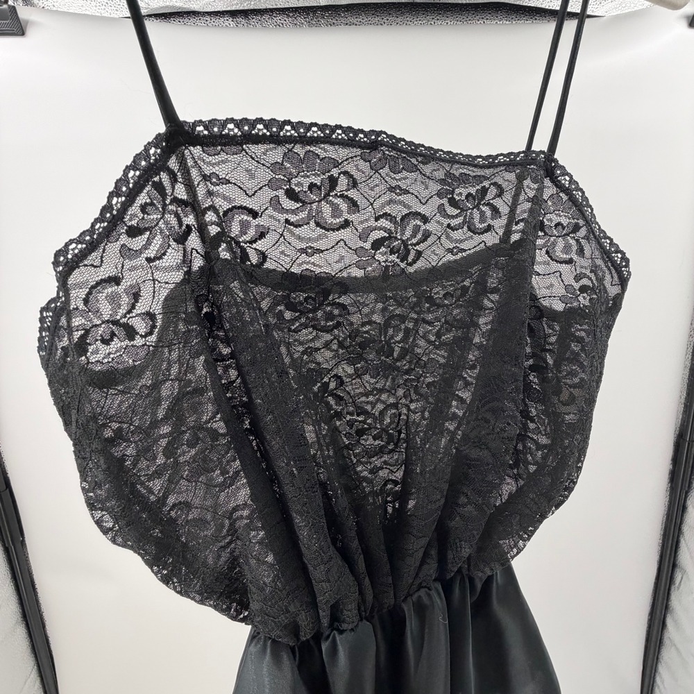 Circa 2000 Vintage Black Lace and Satin Teddy Bodysuit Made in USA Size P - Picture 4 of 7